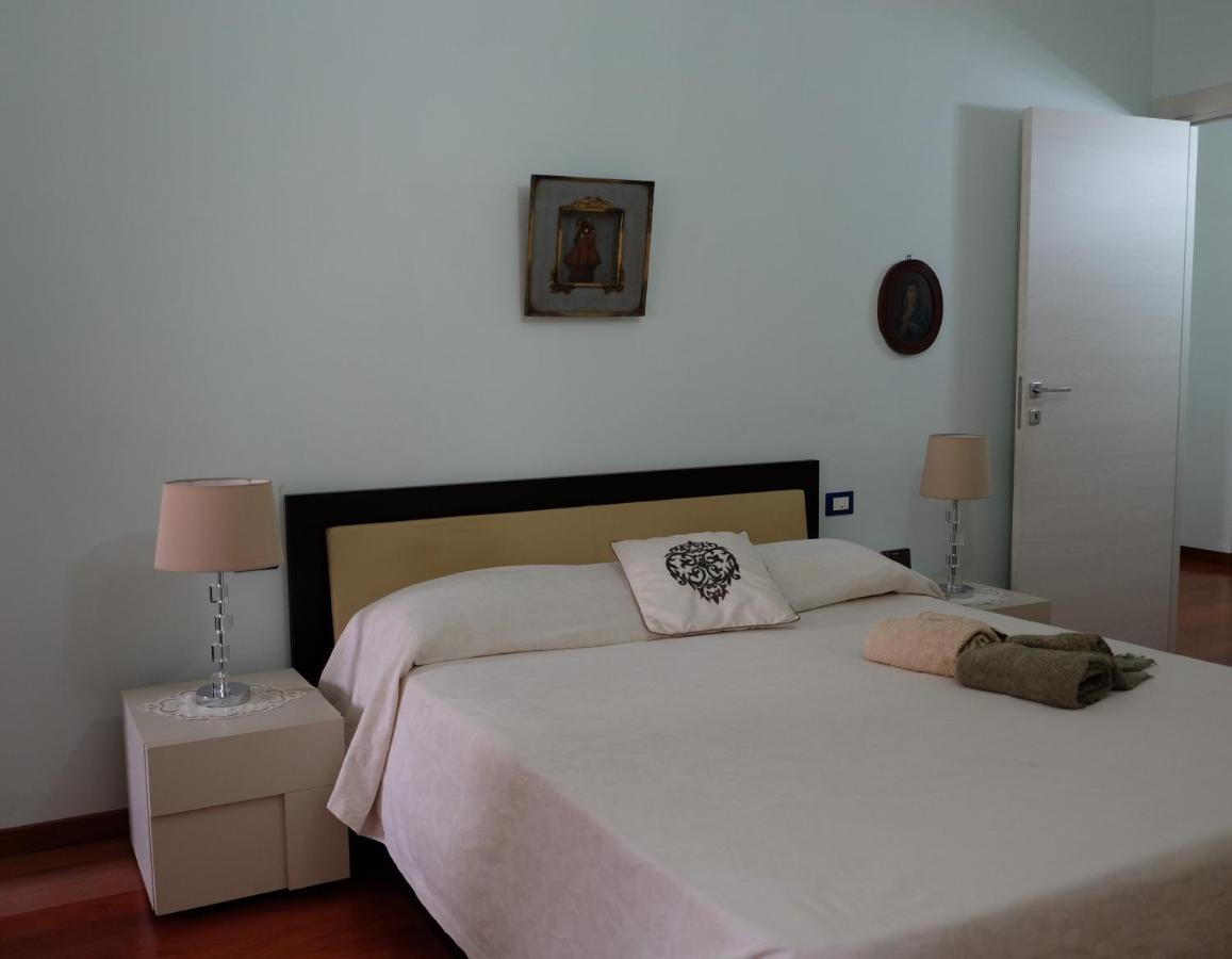 Palermo Old Style - Boutique Apartment With Terrace In Center City Bagian luar foto
