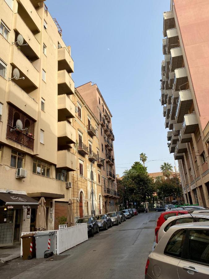 Palermo Old Style - Boutique Apartment With Terrace In Center City Bagian luar foto